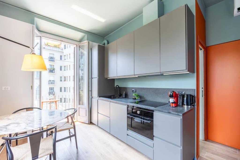 Appartamento Life-duomo, Design With Terrace Milano